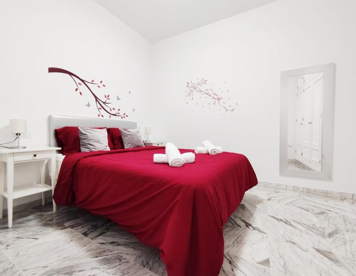 Ciriaco By Sevillaluxurysuites エクステリア 写真